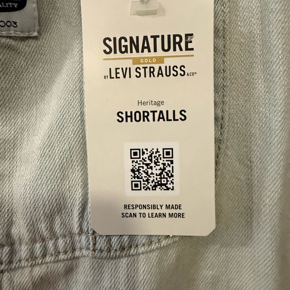 Levi Strauss Signature NWT Light Denim Shortalls Overalls Large - Picture 3 of 4